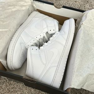 Jordan 1 all white